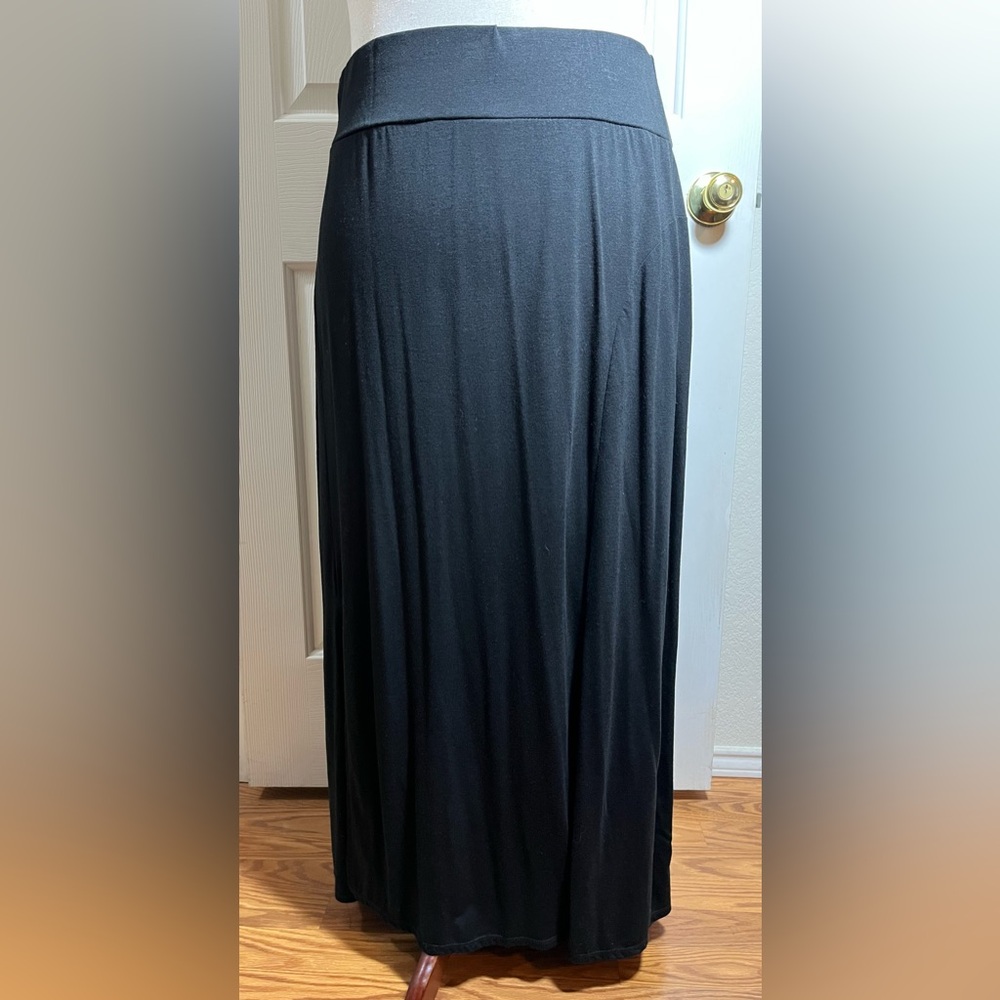 Faded Glory Women’s Classic Black Maxi Skirt